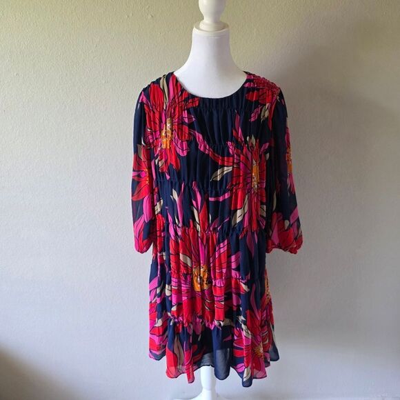 Trina Turk Silvery Dress Blue Floral With 3/4 Baloon Sleeves Small - Picture 2 of 6